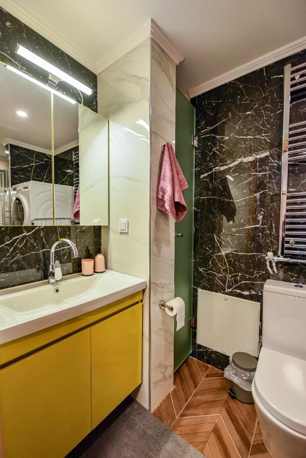 Κεντρικο Και Cosy Διαμερισμα Στην Κομοτηνη Apartamento Comotini Exterior foto