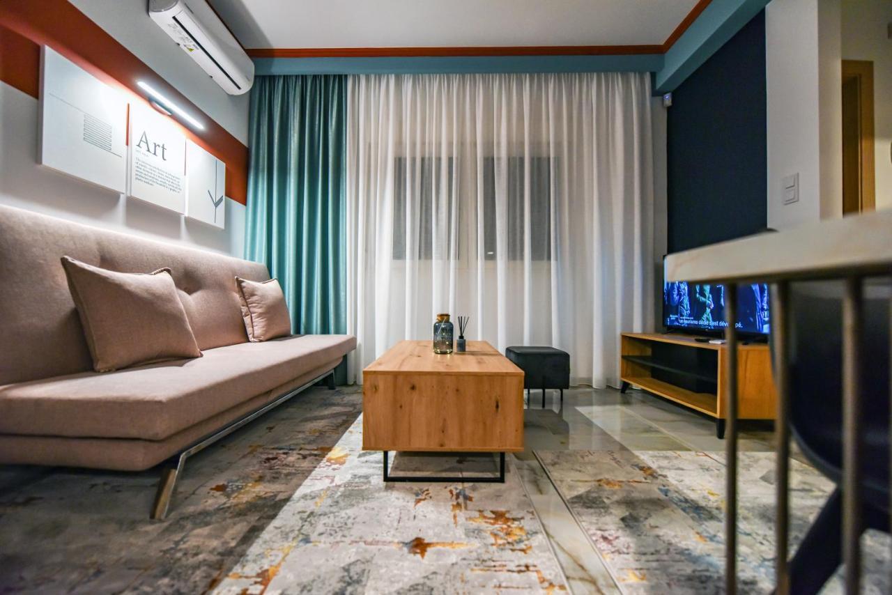 Κεντρικο Και Cosy Διαμερισμα Στην Κομοτηνη Apartamento Comotini Exterior foto