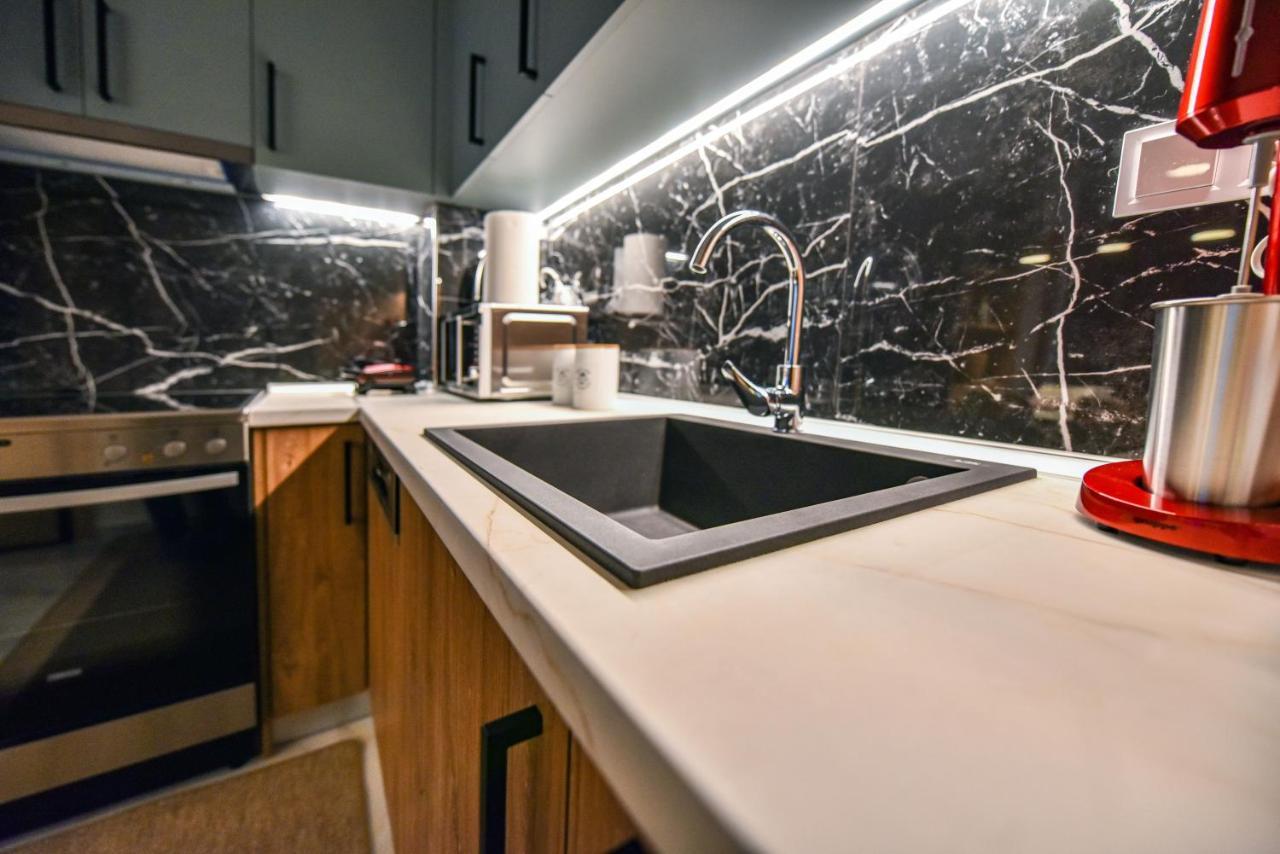 Κεντρικο Και Cosy Διαμερισμα Στην Κομοτηνη Apartamento Comotini Exterior foto