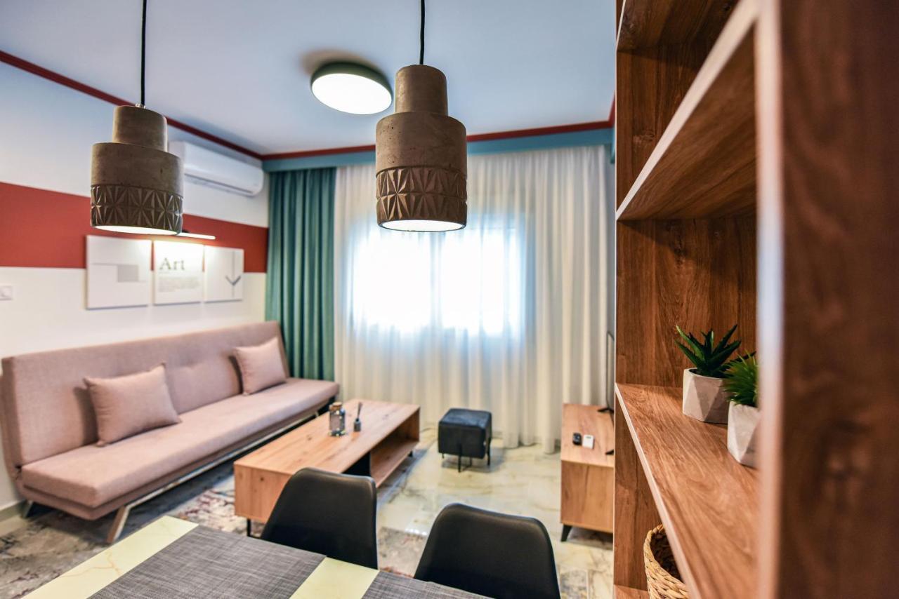 Κεντρικο Και Cosy Διαμερισμα Στην Κομοτηνη Apartamento Comotini Exterior foto